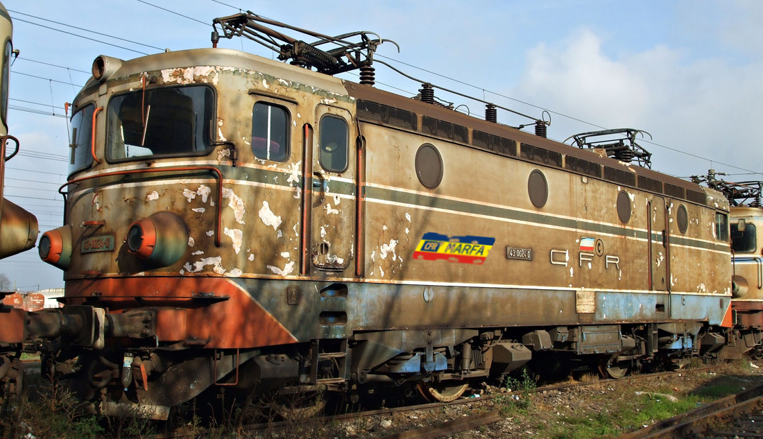 Megválna dolgozóinak egyharmadától a CFR Marfă