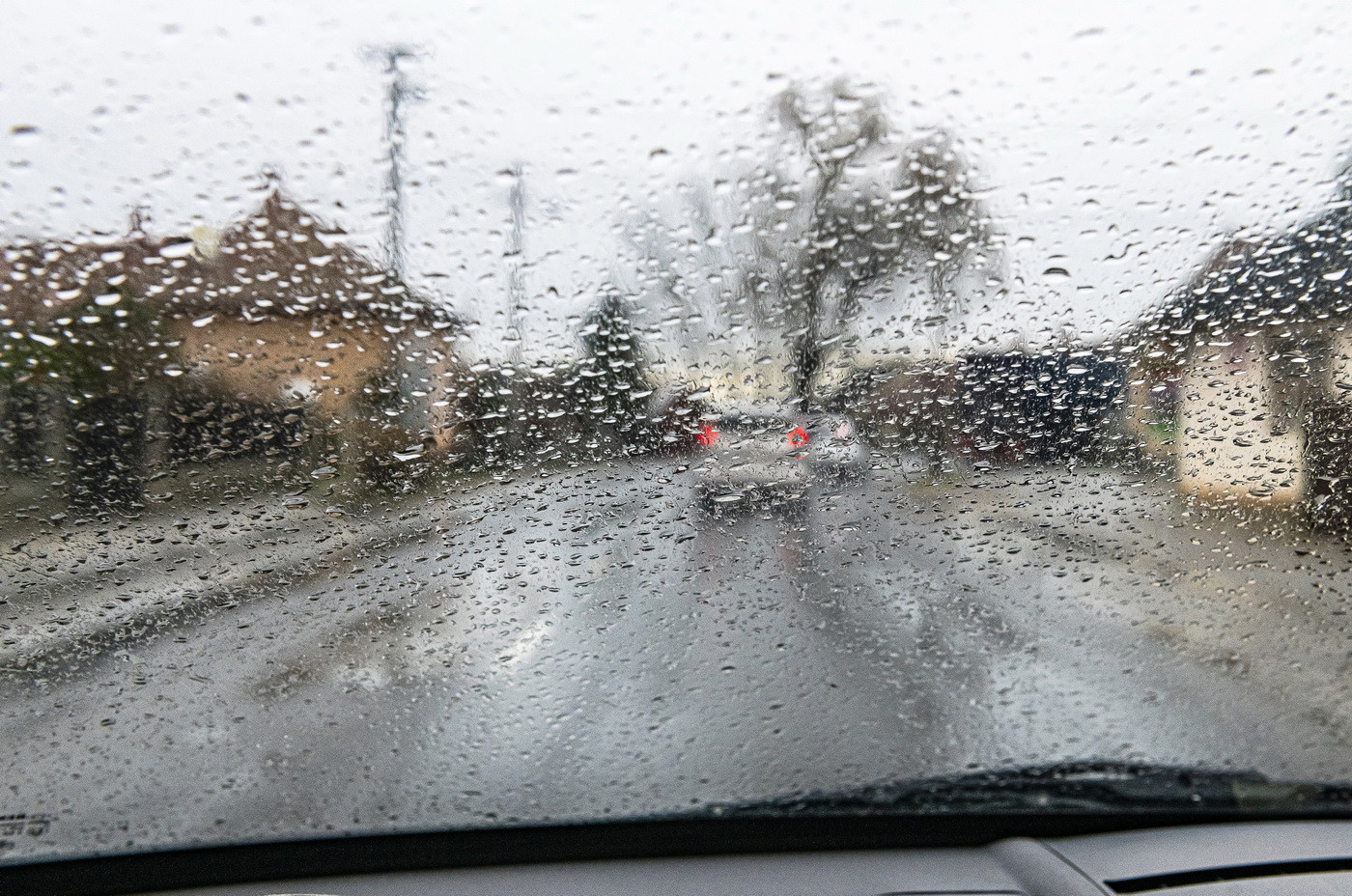 Kiadós esőzésekre kell felkészülni Erdély több megyéjében