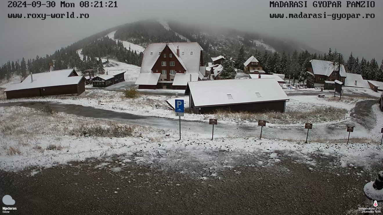 Jött egy kis hó is a Madarasi Hargitára