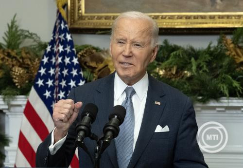 Joe Biden elnök telefonon egyeztetett Volodimir Zelenszkij ukrán elnökkel