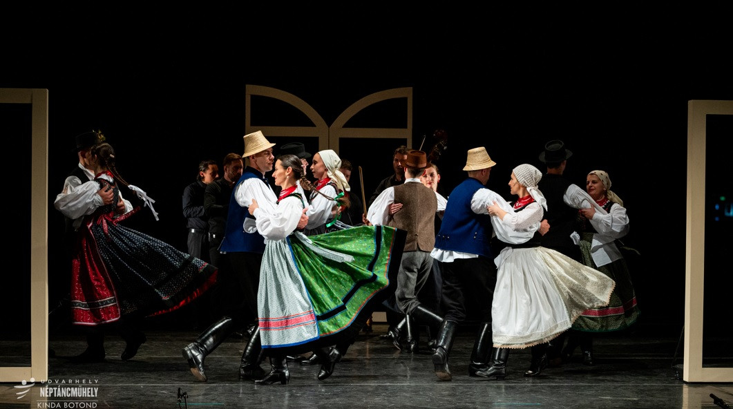 Csíkszeredában vendégszerepel az Udvarhely Néptáncműhely