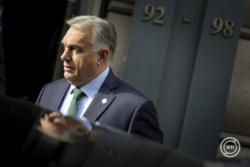 Orbán Viktor: fontos, hogy mindenki vegyen részt a Voks 2025-ön, hogy ne küldhessék a magyarok pénzét Ukrajnába