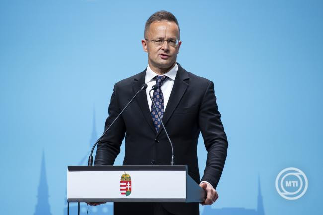 Szijjártó Péter: a kilátásba helyezett amerikai vámemelés ismét Brüsszel alkalmatlanságát bizonyítja