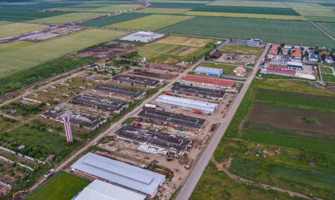 Telkeket vásárol a sepsiszentgyörgyi önkormányzat a helybéli történelmi egyházaktól a szépmezői ipari park bővítése céljából