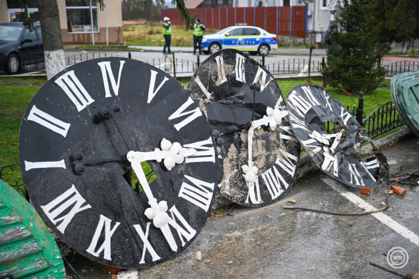 Büntetőeljárás indult a szilágycsehi templomtorony leomlásának ügyében